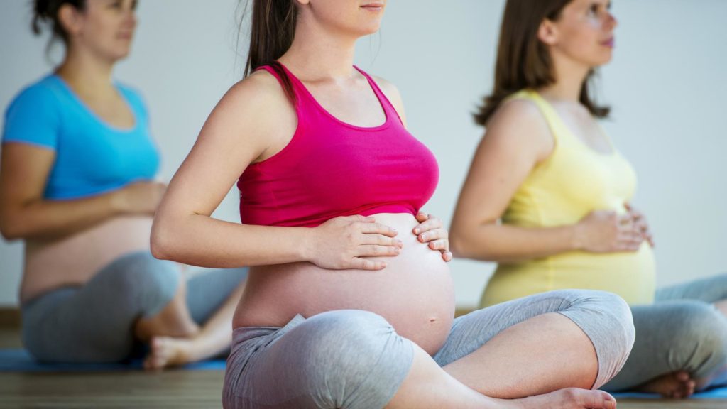 gravida fazendo pilates