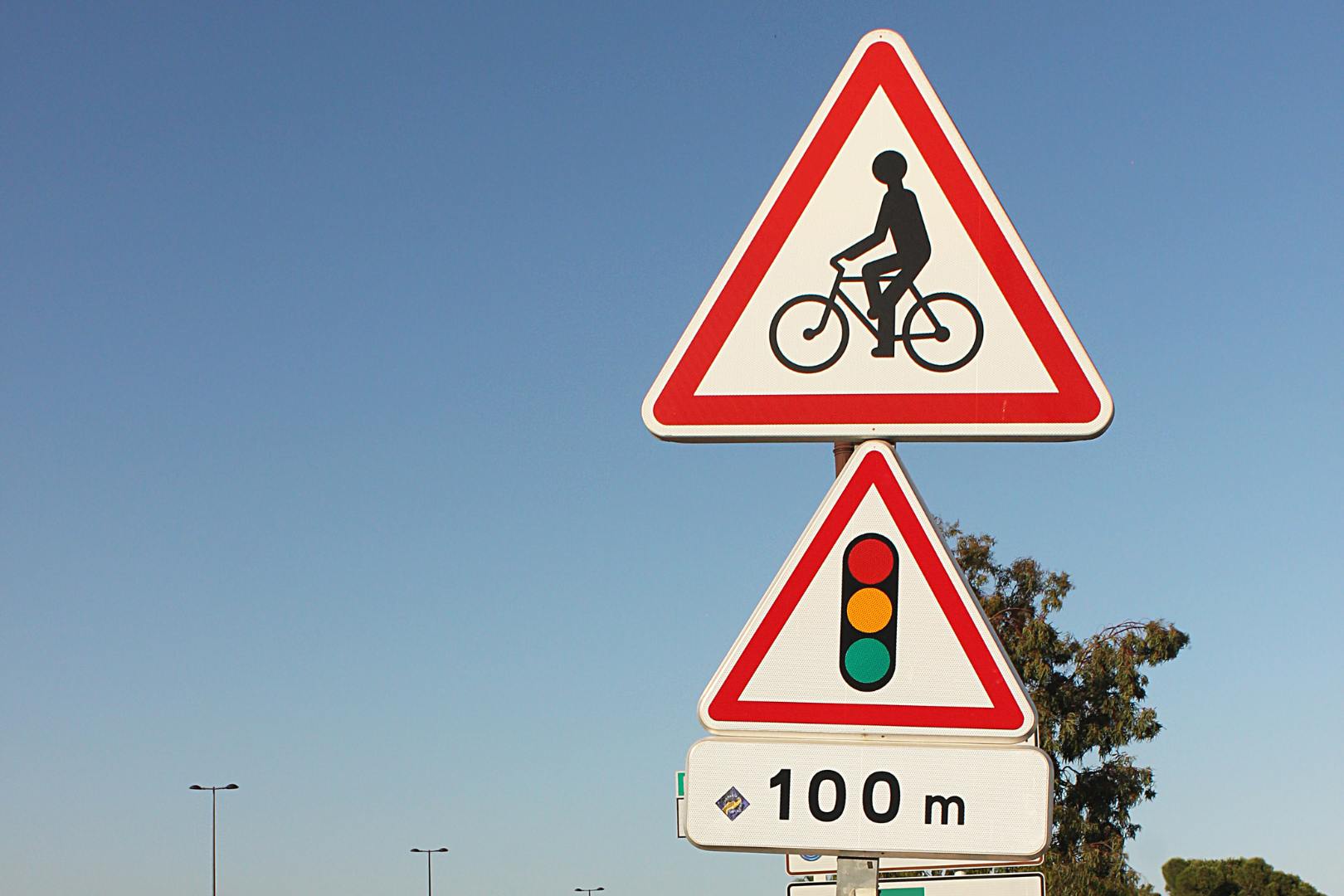 Sinais de trânsito para ciclistas